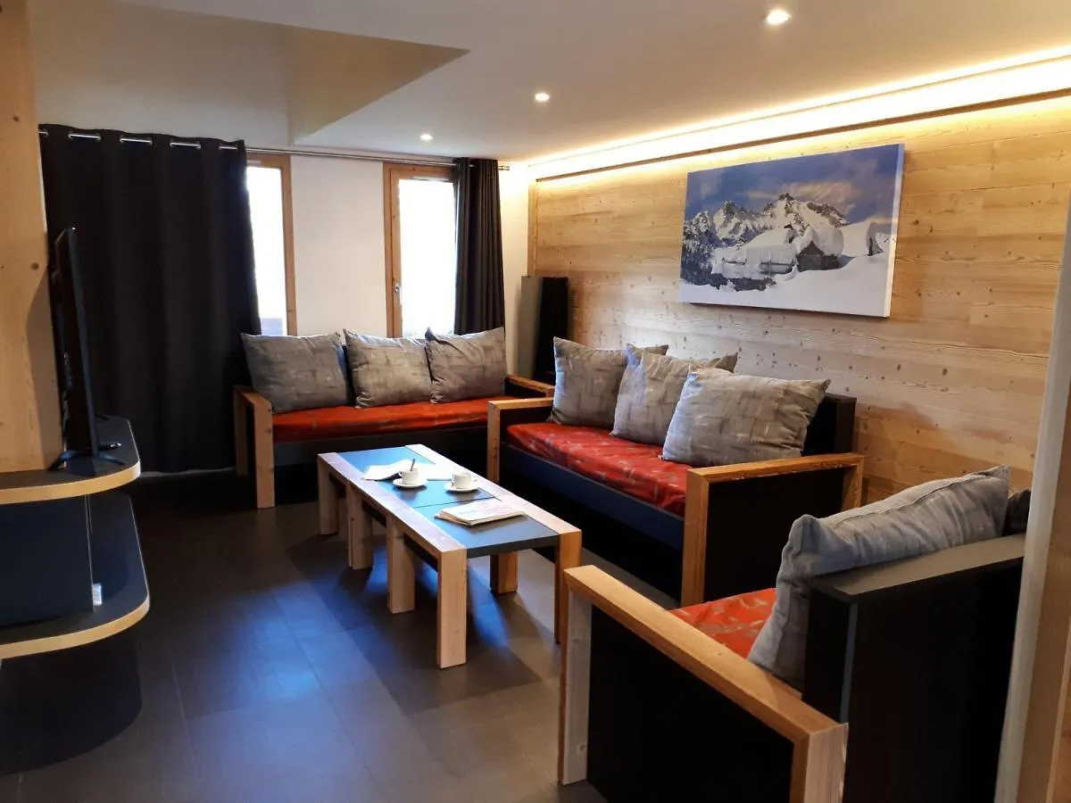 Duplex Renove 6 Pieces - Acces Skis Aux Pieds - Espace Bien-Etre - Proche Commerces - Fr-1-181-2283 La Plagne-Tarentaise 0*,  France