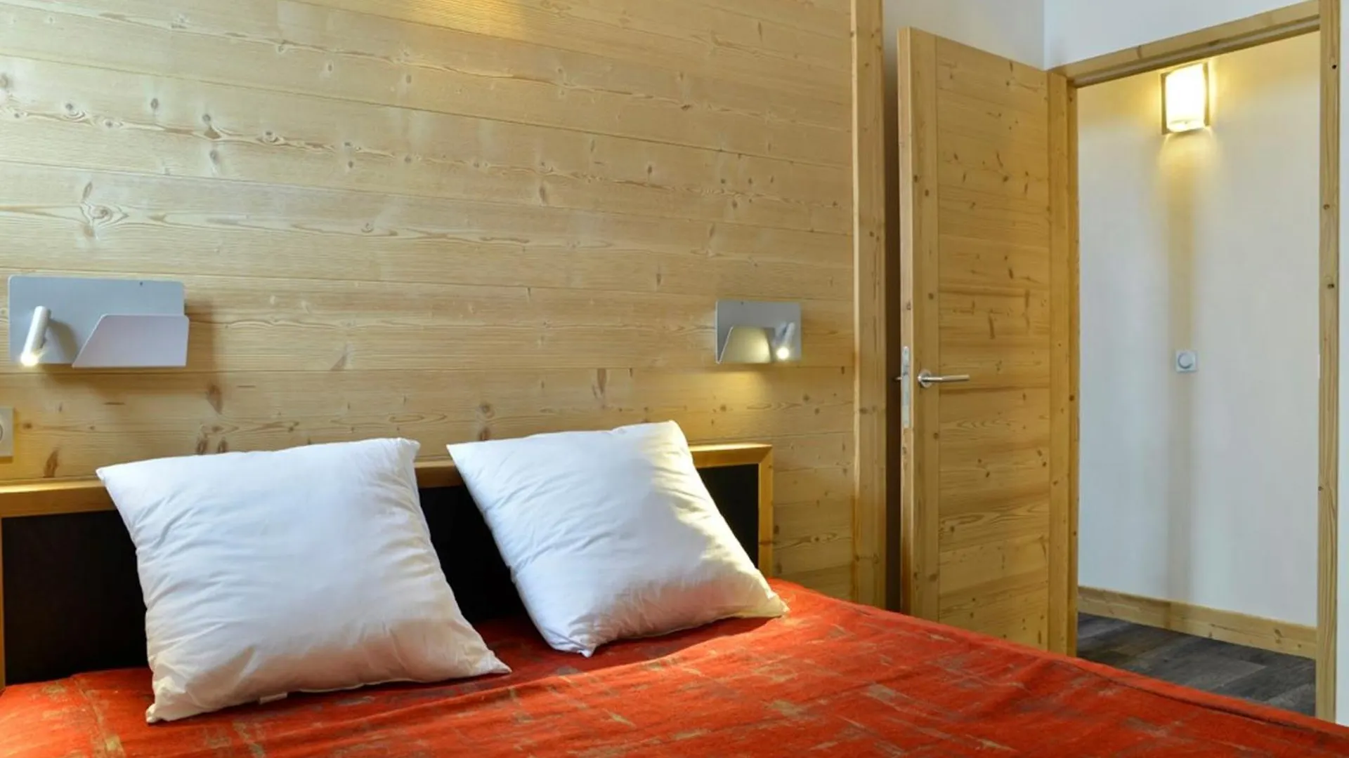 Duplex Renove 6 Pieces - Acces Skis Aux Pieds - Espace Bien-Etre - Proche Commerces - Fr-1-181-2283 La Plagne-Tarentaise 0*,